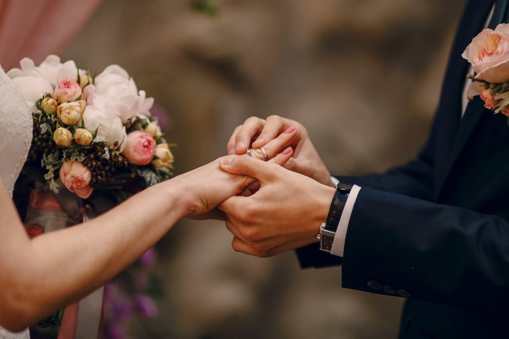 Wedding Ring Loans Explained: Financing Options for Engagement and Wedding Rings