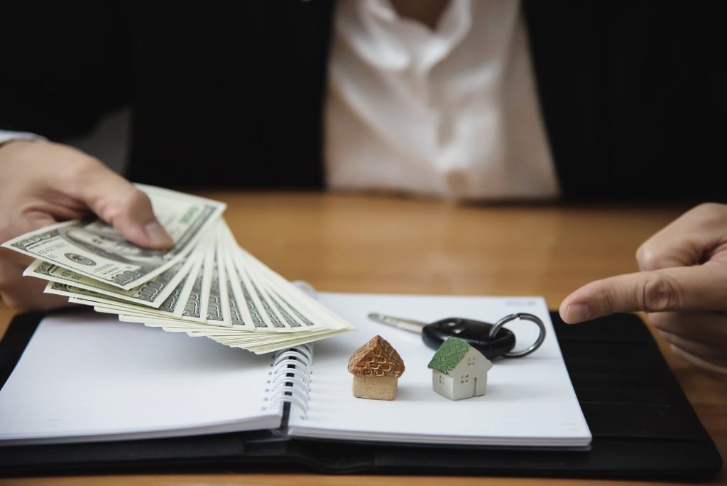 Rental Loans Explained: Options to Cover Rent When Cash Is Tight